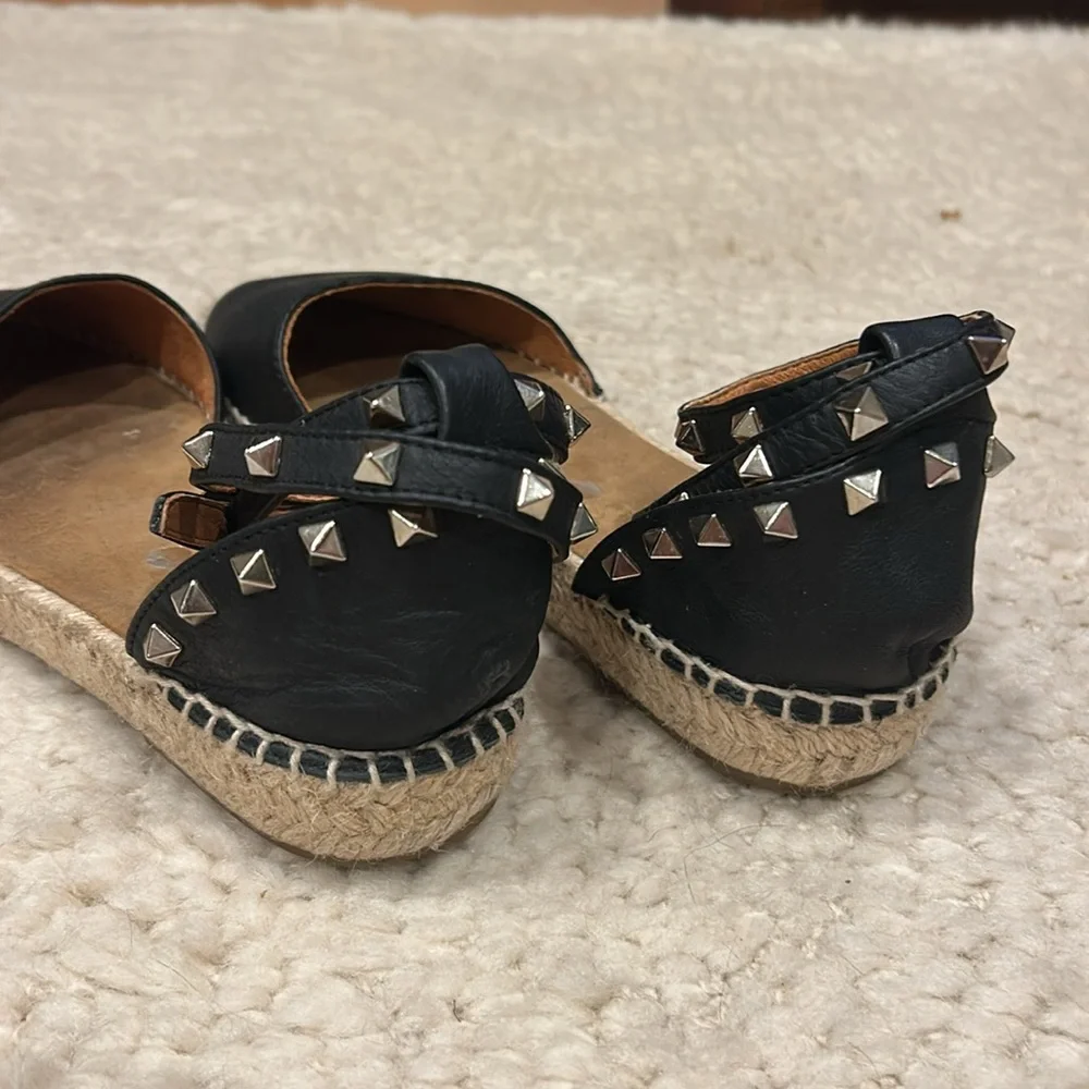 Maypol valentino women